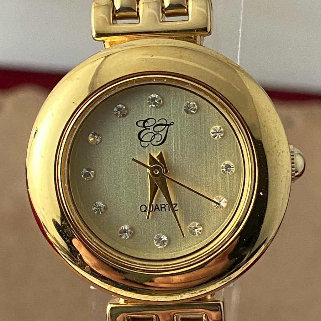 Elizabeth Taylor White Diamonds Gold Tone Watch
